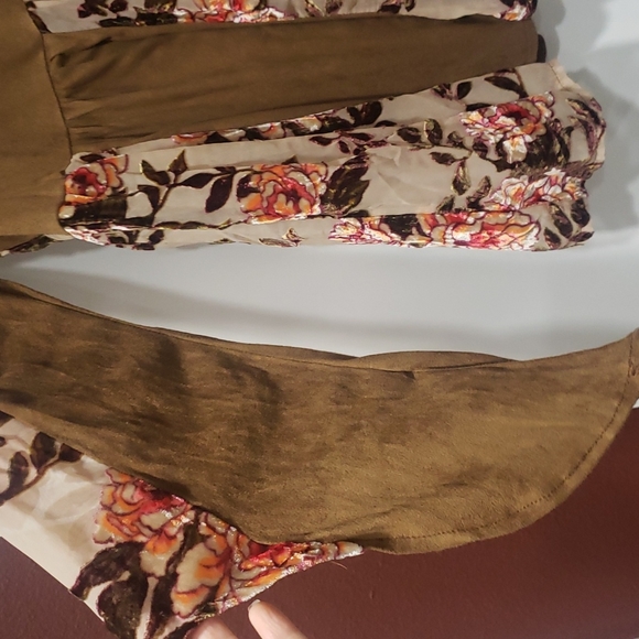 Top - Picture 8 of 8